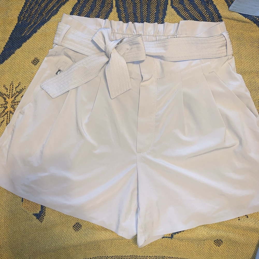 Athleta Skyline Short II